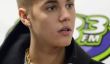 Justin Bieber doit rester à l'extérieur: La pop star ne le portier de la "Sankeys" à Manchester