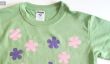 Artisanat de printemps pour les enfants: fleurs au pochoir T-shirts que vous pouvez faire à la maison