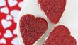 Saint Valentin: Heart Shaped Red Velvet Whoopie Pie Recette avec remplissage de fromage à la crème