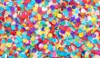 Bricoler avec des confettis - tel succès une image colorée