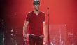Enrique Iglesias Instagram: Équipes Chanteur 'Bailando' avec latino Grammys de donner une bourse de $ 200K Musique [Visualisez]