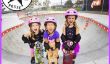 Rose Casque Posse: Ces Trois 6 ans Skater filles sont comme Totally Rad!