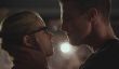 'Arrow' Saison 4 spoilers: Emily Bett Rickards ouvre le propos de Oliver et Felicity Romance Suivant Saison