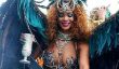 Rihanna célèbre Carnaval de Inspired Révéler Costume [Photos] «Hunger Games de