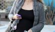 Sauvés par le Bump: enceinte Elizabeth Berkley Heads à la gym (Photos)