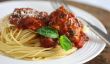 Basic Comfort Food: Spaghetti et Boulettes