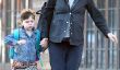 Un Maggie Gyllenhaal Marcher pois très enceinte Avec fille (Photos)
