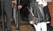 Lovely Baby Bump de Fergie est repéré au restaurant avec Josh Duhamel à Londres!  Peux-Tu Le Voir?  (Photos)