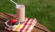 A Date with Dates: Strawberry-Date Smoothie