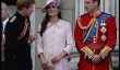 C'est Un Garçon!  New Prince Of Cambridge bosses prince Harry, troisième et quatrième dans la ligne de Trône