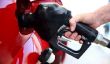 gallon Prix de l'essence et Moyenne nationale: Prix à la pompe continue à augmenter, A 15 Highs Mois dans 14 États