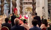 Eglise catholique: le pape Francis marie 20 Couples peu orthodoxes dans la basilique Saint-Pierre