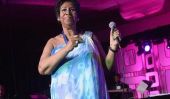 Mise à jour Aretha Franklin Musique: Chanteur luttes avec Press Tour