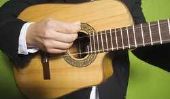 Antonio Banderas et de la guitare - Information