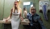 Comment Sofia Vergara avait presque "Hot Pursuit" Co-Star Reese Witherspoon dans Stitches - Littéralement!
