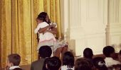 Little Girl Surprises Première Dame Michelle Obama en demandant à quel âge elle a