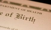 Demander un certificat de naissance - Ce que vous devriez considérer cette