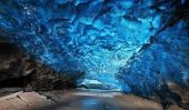 Ice Cave In Skaftafell, Islande