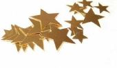 Étoile faite de l'artisanat de feuilles d'or - des idées créatives pour la décoration de Noël