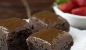 Brownies au chocolat riches de sarrasin foncé avec Nutella Ganache