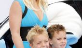 Britney Spears apporte avec ses enfants pour une très Apparence Blue Carpet (Photos)
