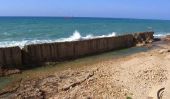 La mer mur antique au Batroun, Liban