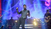 Latin Grammy Performances 2014: Ricky Martin, Jesse & Joy Parmi les artistes