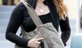 "Sauvés par le gong" Star Elizabeth Berkley Peaux bosse de bébé avec un sac Gym!  (Photos)