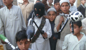 Si talibans être traités différemment si elles sont les enfants?