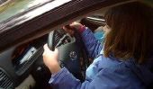 5-Year-Old Minivan de Steals famille pour Midnight Quête pour Candy