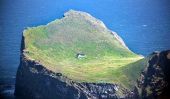 La Maison dans l'île de Elliðaey