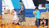 Spotted!  Travis Barker Hanging With Famille et Picking Pumpkins!  (Photos)