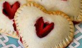 Heart Shaped alimentaire Jour 2: main Coeur Strawberry Pies