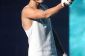 Justin Bieber bombardé avec des concerts au Brésil avec une bouteille d'eau