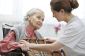 Retour au travail convivial en soins aux personnes âgées