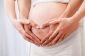 Frapper dans l'abdomen pendant la grossesse - en contact avec votre enfant