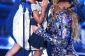 Beyonce et Jay Z à MTV VMA smooch 2014