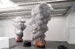 Sculpture incroyable de pneus de combustion par Gal Weinstein