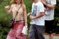 Explosion gentillesse!  Chris Hemsworth porte sa minuscule fille dans ses gros bras (Photos)