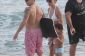 Rio Romp!  Jennifer Lopez et Casper intelligente aller à la plage avec les jumeaux (Photos)