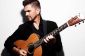BuzzFeed réagit à «Spicy» Référence AUJOURD'HUI Stéréotype de Juanes "Bringing latine Flair» à la Plaza