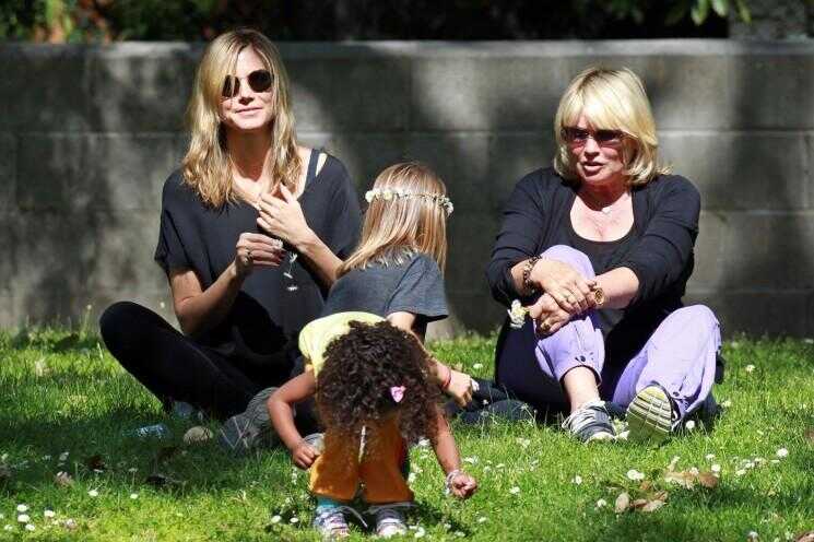 Heidi Klum Repéré dans un parc de Santa Monica avec ses enfants (Photos)