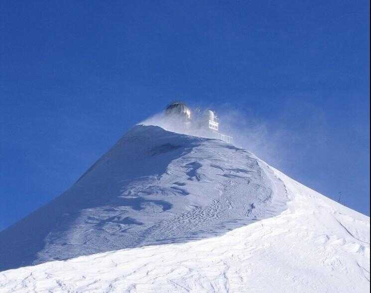 À couper le souffle Observatoire du Sphinx à Alpes suisses