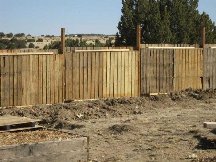 16 palettes de bois Idées de clôture