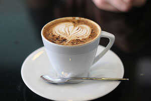 Voulez-vous échanger votre café du matin pour une pulvérisation caféine?