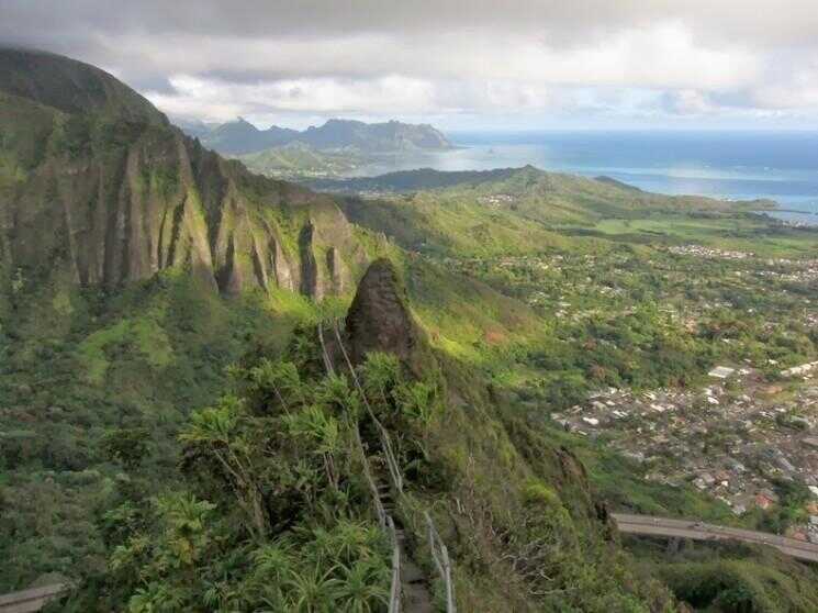 Haiku Escaliers d'Hawaï: The Stairway to Heaven