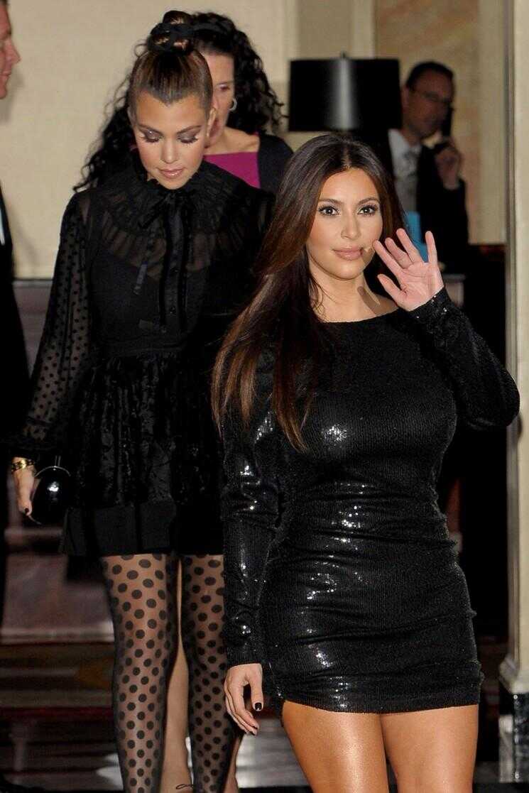 Kim et Kourtney Kardashian préparons à lancer Kardashian Kollection à Londres (Photos)