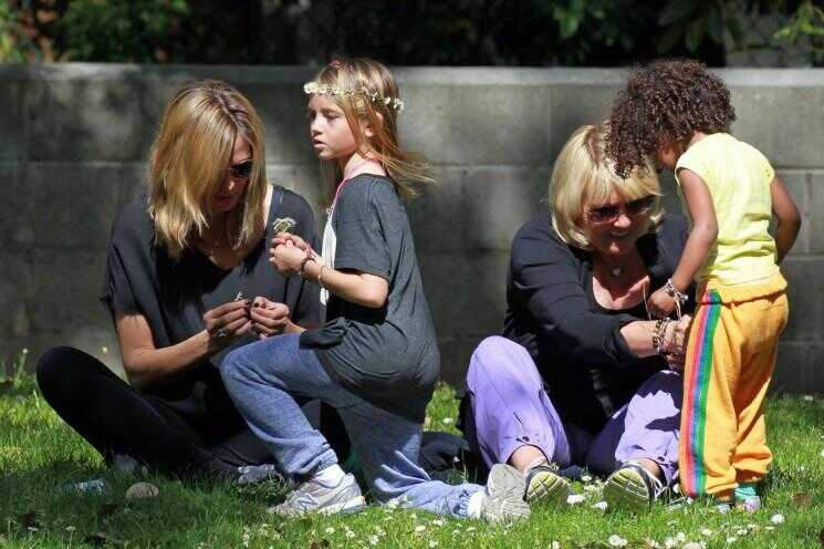 Heidi Klum Repéré dans un parc de Santa Monica avec ses enfants (Photos)