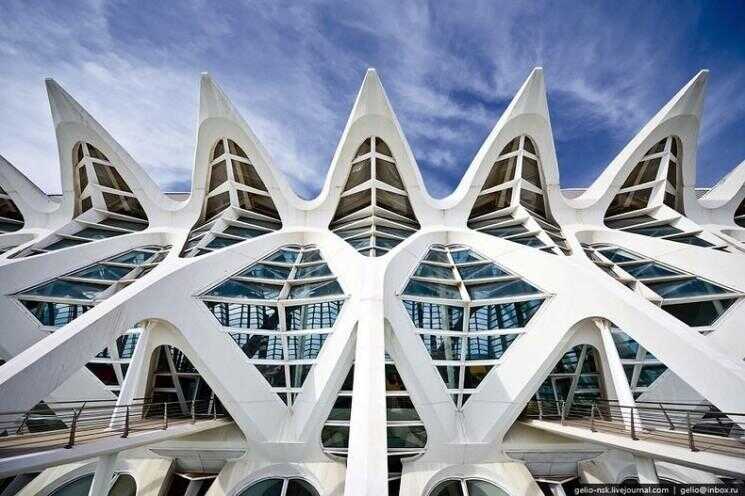 Architectures impressionnant à la Cité des Arts et des Sciences de Valence