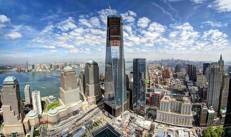 Reconstruit World Trade Center devient haut gratte-ciel de New York